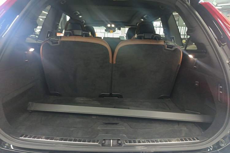 Used Volvo XC90 New Energy 2022 Facelift E-Drive Hybrid T8 Luxury Prestige 7-Seater Trunk