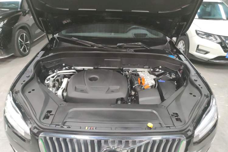 Used Volvo XC90 New Energy 2023 T8 RECHARGE Luxury Prestige 7-Seater Engine Bay