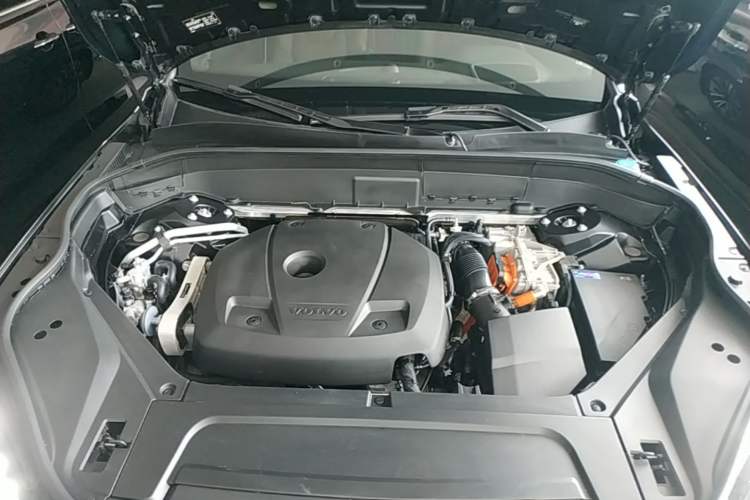 Used Volvo XC90 New Energy 2023 T8 RECHARGE Luxury Prestige 7-Seater Engine Bay