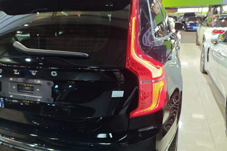 Used Volvo XC90 New Energy 2023 T8 RECHARGE Luxury Prestige 7-Seater Exterior 6