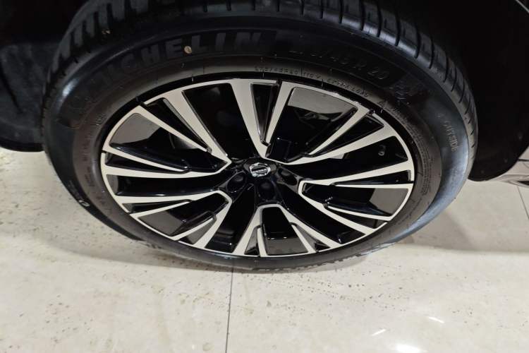 Used Volvo XC90 New Energy 2023 T8 RECHARGE Luxury Prestige 7-Seater Exterior 8