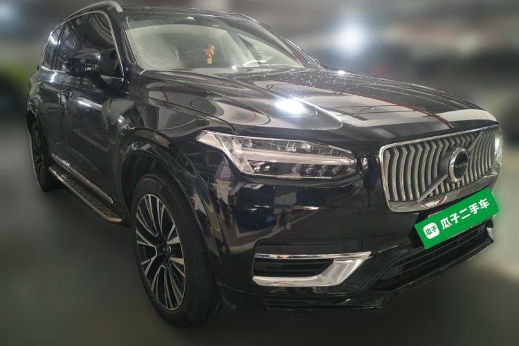 Used Volvo XC90 New Energy 2023 T8 RECHARGE Luxury Prestige 7-Seater Front Right 45 Deg