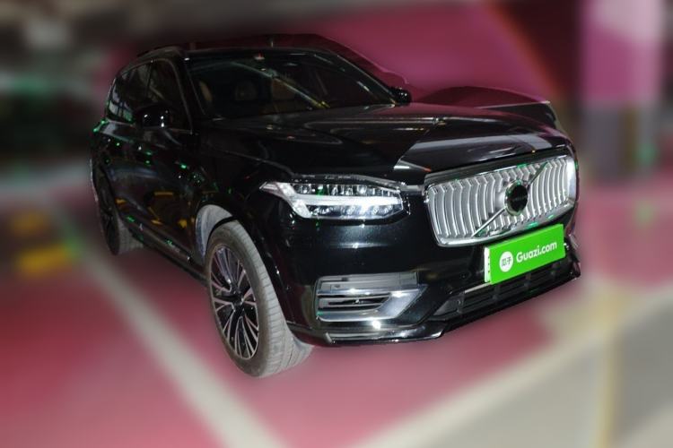 Used Volvo XC90 New Energy 2023 T8 RECHARGE Luxury Prestige 7-Seater Front Right 45 Deg