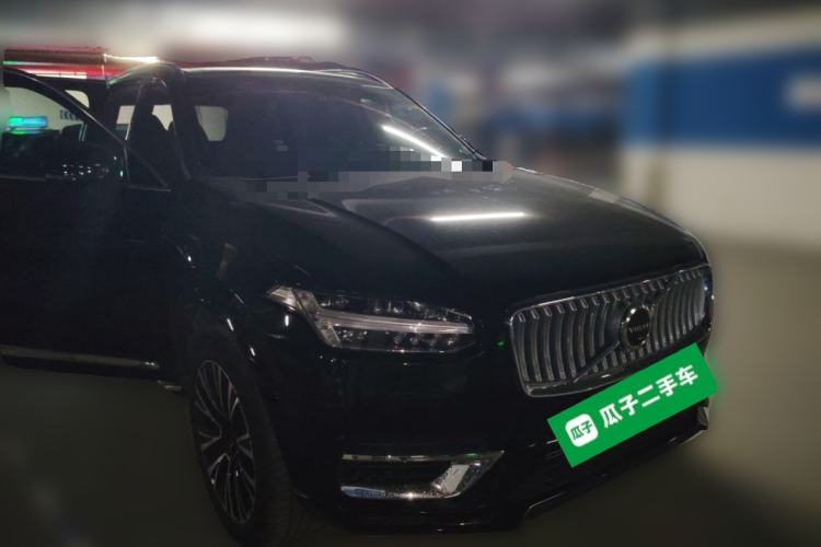 Used Volvo XC90 New Energy 2023 T8 RECHARGE Luxury Prestige 7-Seater Front Right 45 Deg