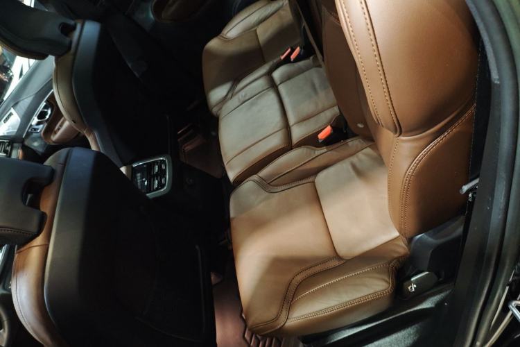 Used Volvo XC90 New Energy 2023 T8 RECHARGE Luxury Prestige 7-Seater Interior 4