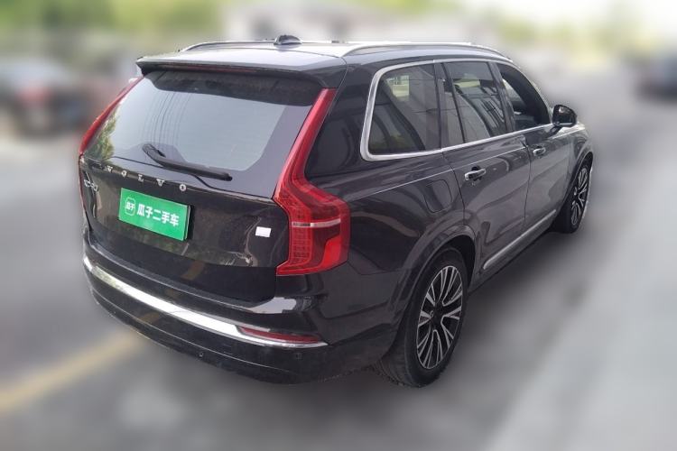 Used Volvo XC90 New Energy 2023 T8 RECHARGE Luxury Prestige 7-Seater Rear Right 45 Deg