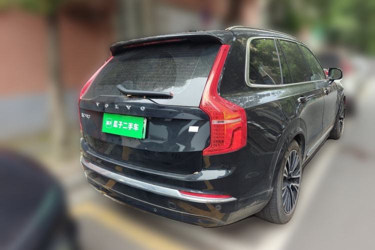 Used Volvo XC90 New Energy 2023 T8 RECHARGE Luxury Prestige 7-Seater Rear Right 45 Deg