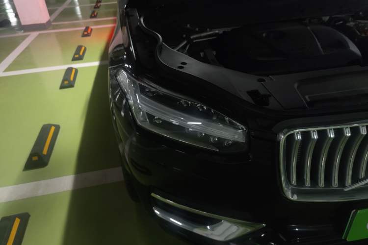 Used Volvo XC90 New Energy 2023 T8 RECHARGE Luxury Prestige 7-Seater Right Front Headlight
