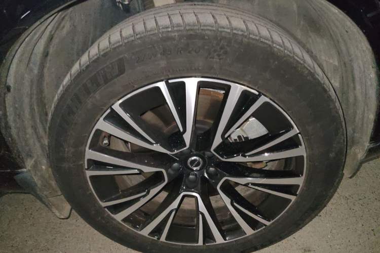 Used Volvo XC90 New Energy 2023 T8 RECHARGE Luxury Prestige 7-Seater Right Front Wheel Hub