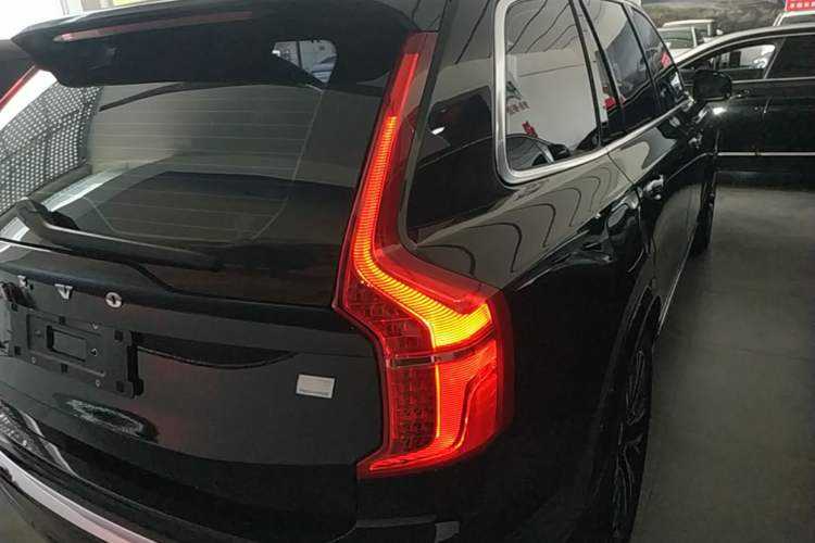 Used Volvo XC90 New Energy 2023 T8 RECHARGE Luxury Prestige 7-Seater Right Rear Taillight