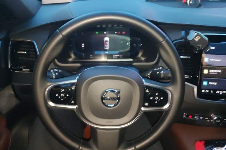 Used Volvo XC90 New Energy 2023 T8 RECHARGE Luxury Prestige 7-Seater Steering Wheel