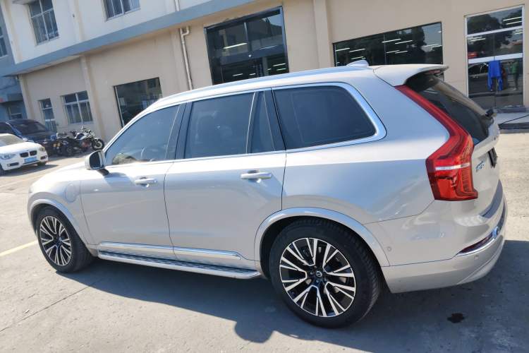 Used Volvo XC90 New Energy 2023 T8 RECHARGE Luxury Prestige 7-Seater Exterior 3