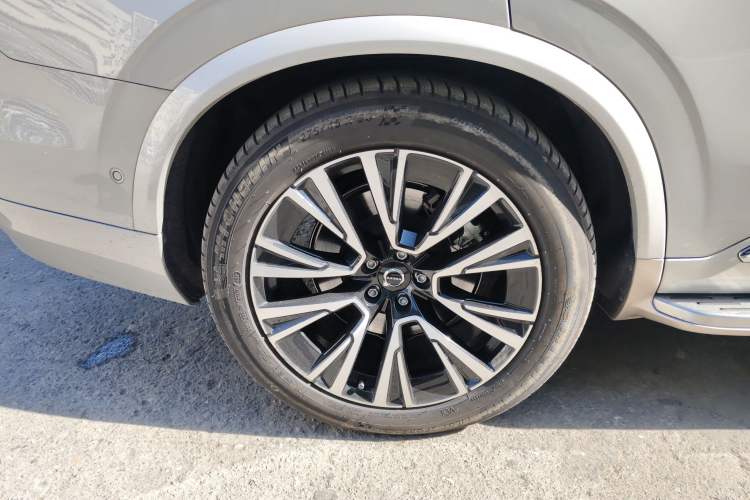 Used Volvo XC90 New Energy 2023 T8 RECHARGE Luxury Prestige 7-Seater Exterior 8