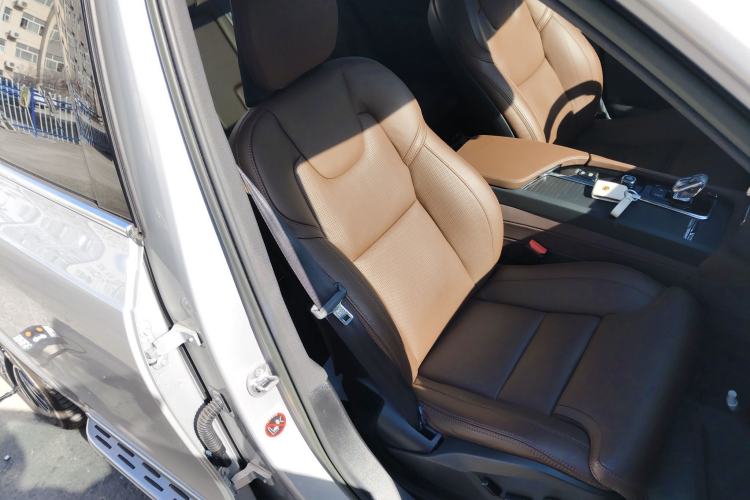 Used Volvo XC90 New Energy 2023 T8 RECHARGE Luxury Prestige 7-Seater Right Front Seat