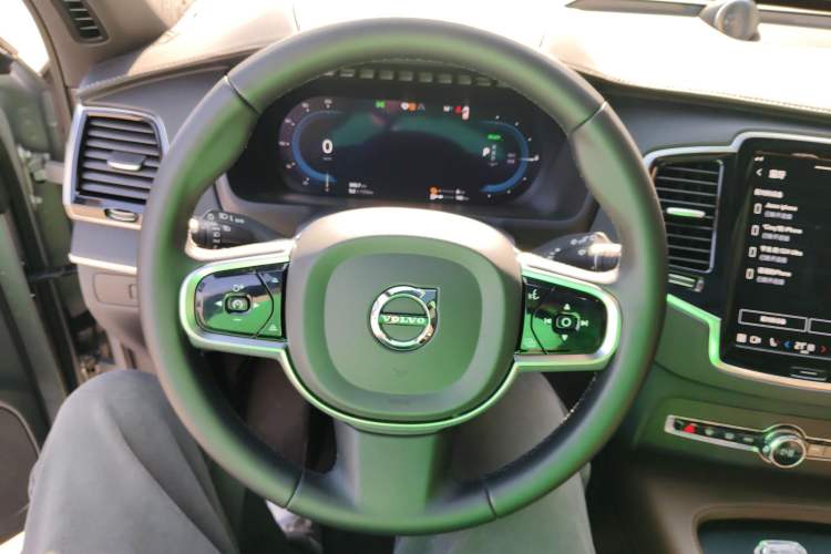 Used Volvo XC90 New Energy 2023 T8 RECHARGE Luxury Prestige 7-Seater Steering Wheel