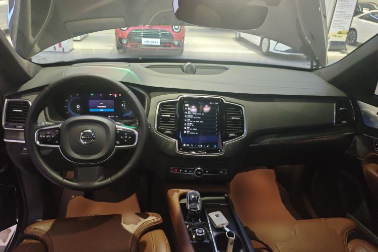 Used Volvo XC90 New Energy 2024 T8 Luxury Flagship 7-Seater Center Console