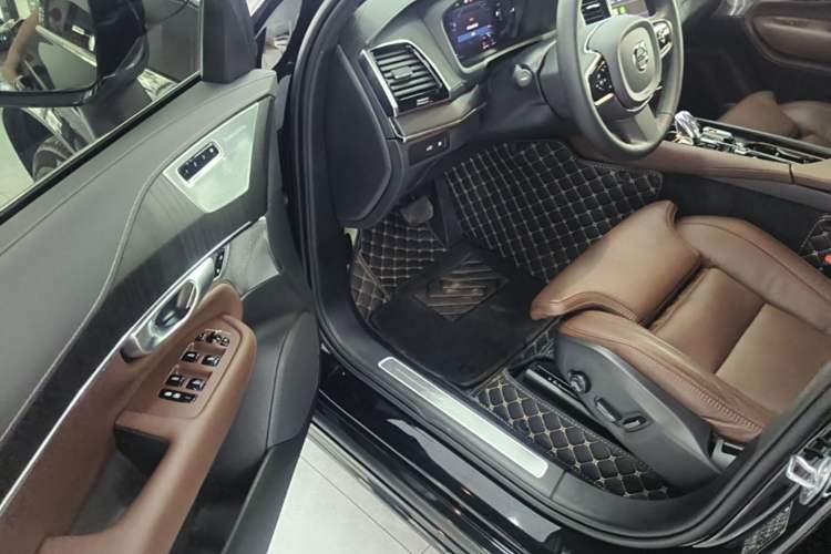Used Volvo XC90 New Energy 2024 T8 Luxury Flagship 7-Seater Driver Seat