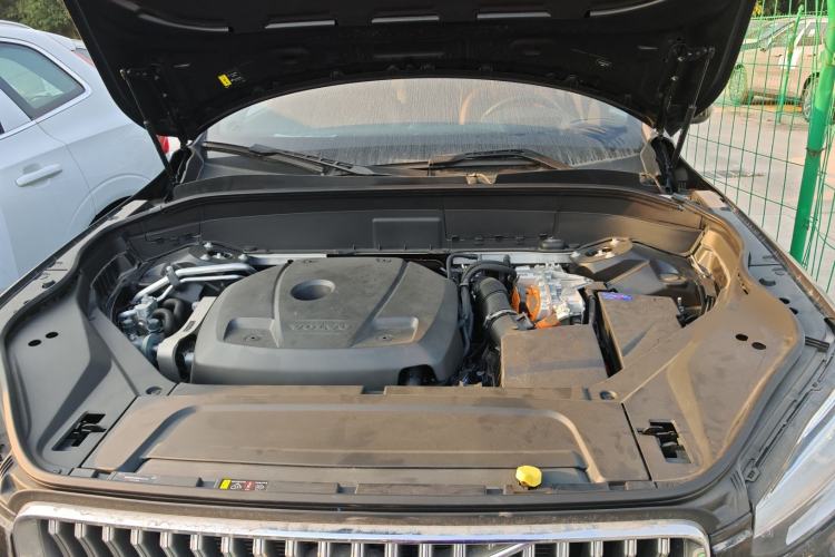 Used Volvo XC90 New Energy 2024 T8 Luxury Flagship 7-Seater Engine Bay