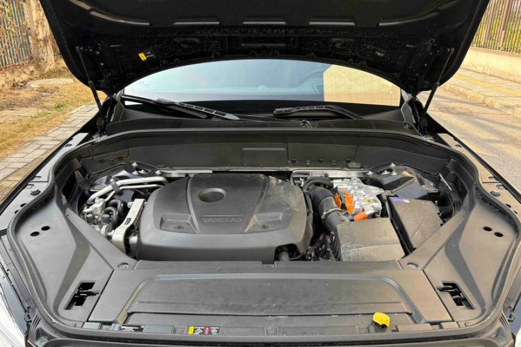 Used Volvo XC90 New Energy 2024 T8 Luxury Flagship 7-Seater Engine Bay