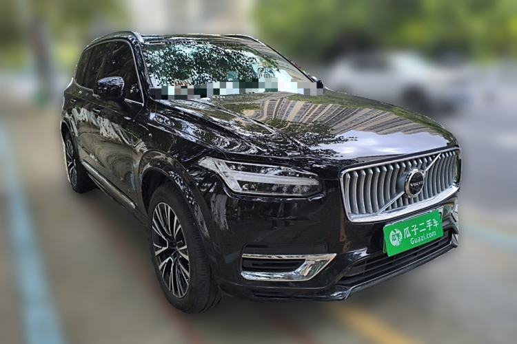 Used Volvo XC90 New Energy 2024 T8 Luxury Flagship 7-Seater Front Right 45 Deg