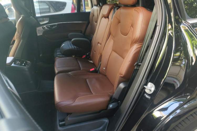 Used Volvo XC90 New Energy 2024 T8 Luxury Flagship 7-Seater Left Rear Seat