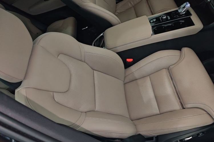 Used Volvo XC90 New Energy 2024 T8 Luxury Flagship 7-Seater Right Front Seat