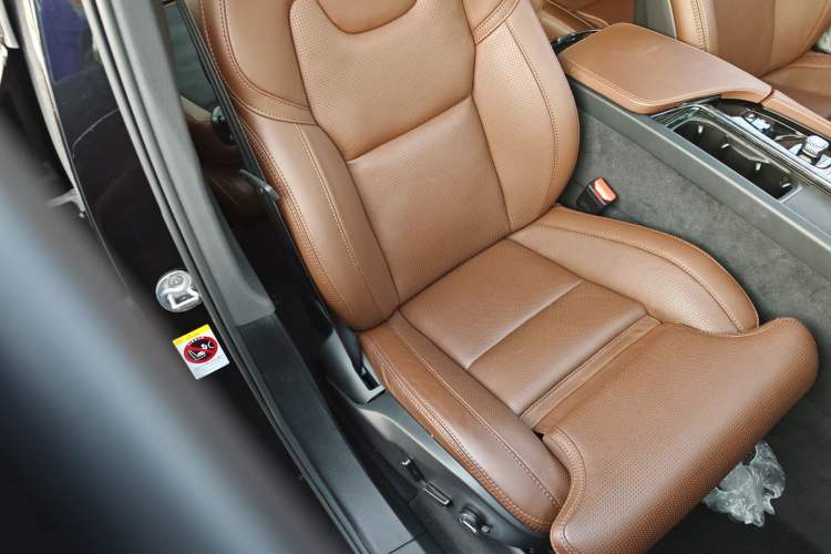 Used Volvo XC90 New Energy 2024 T8 Luxury Flagship 7-Seater Right Front Seat