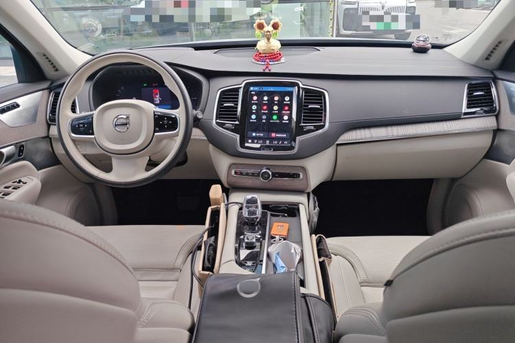 Used Volvo XC90 New Energy 2024 T8 Luxury Flagship 7-Seater Center Console