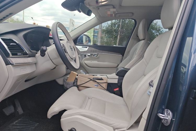 Used Volvo XC90 New Energy 2024 T8 Luxury Flagship 7-Seater Left Front Seat
