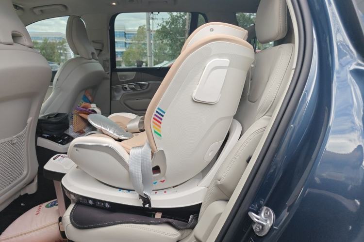 Used Volvo XC90 New Energy 2024 T8 Luxury Flagship 7-Seater Left Rear Seat