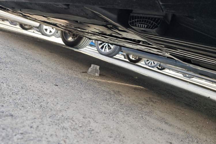 Used Volvo XC90 New Energy 2025 T8 Luxury Prestige 7-Seater Chassis Rear Left