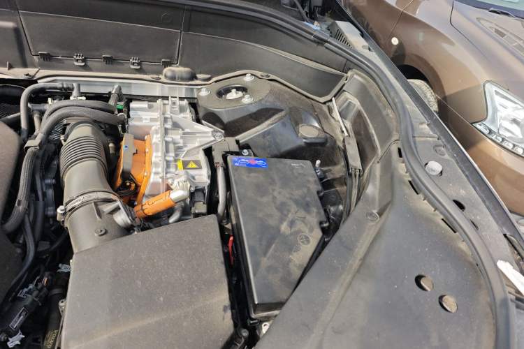 Used Volvo XC90 New Energy 2025 T8 Luxury Prestige 7-Seater Engine Bay Left
