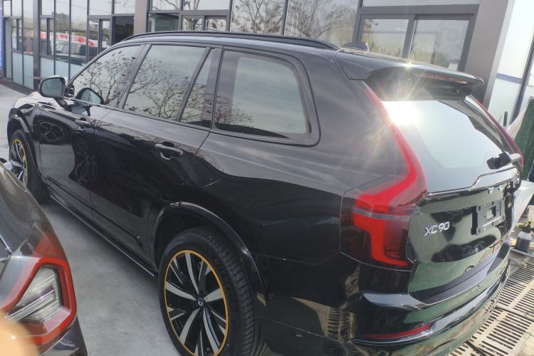 Used Volvo XC90 New Energy 2025 T8 Luxury Prestige 7-Seater Exterior 2