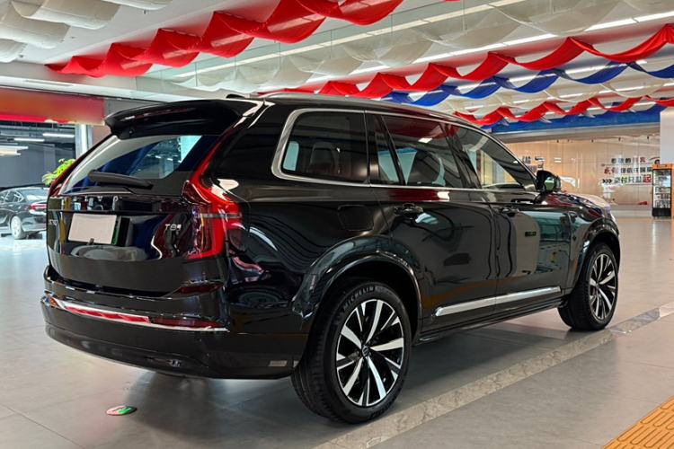 Used Volvo XC90 New Energy 2025 Facelifted T8 Luxury Flagship 7-Seater Exterior 3