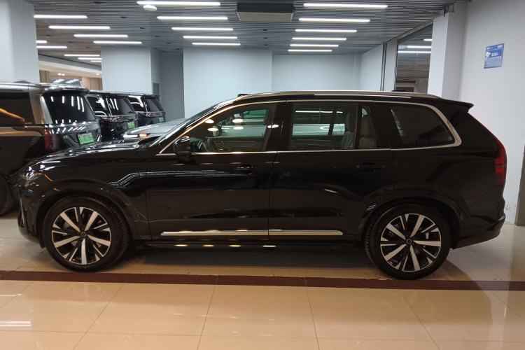 Used Volvo XC90 New Energy 2025 T8 Luxury Prestige 7-Seater Exterior 3