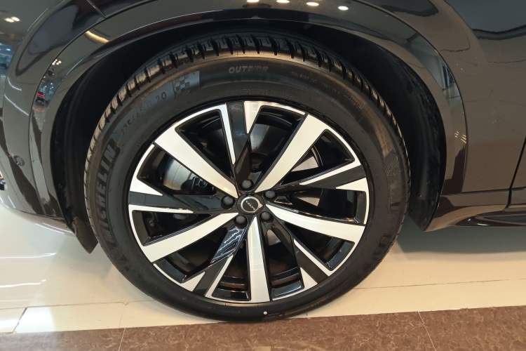 Used Volvo XC90 New Energy 2025 T8 Luxury Prestige 7-Seater Exterior 7