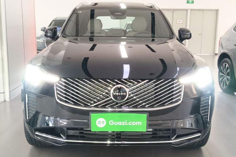 Used Volvo XC90 New Energy 2025 Facelifted T8 Smart Luxury 7-Seater Front
