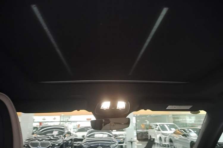 Used Volvo XC90 New Energy 2025 Facelifted T8 Luxury Flagship 7-Seater Headliner