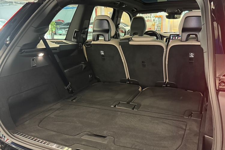 Used Volvo XC90 New Energy 2025 T8 Luxury Prestige 7-Seater Interior 4