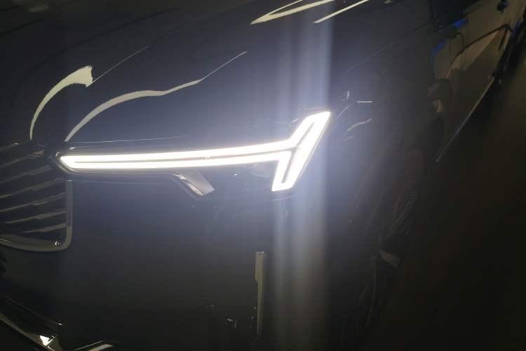 Used Volvo XC90 New Energy 2025 Facelifted T8 Smart Luxury 7-Seater Left Front Headlight