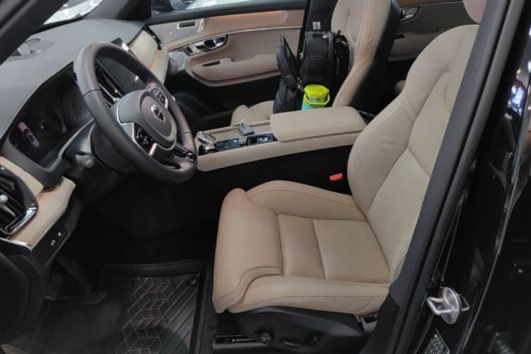 Used Volvo XC90 New Energy 2025 Facelifted T8 Luxury Flagship 7-Seater Left Front Seat