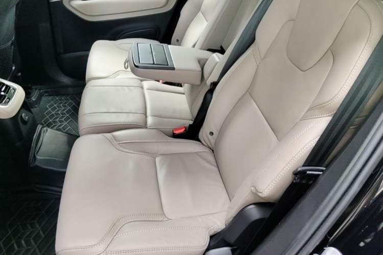 Used Volvo XC90 New Energy 2025 Facelifted T8 Luxury Flagship 7-Seater Left Rear Seat