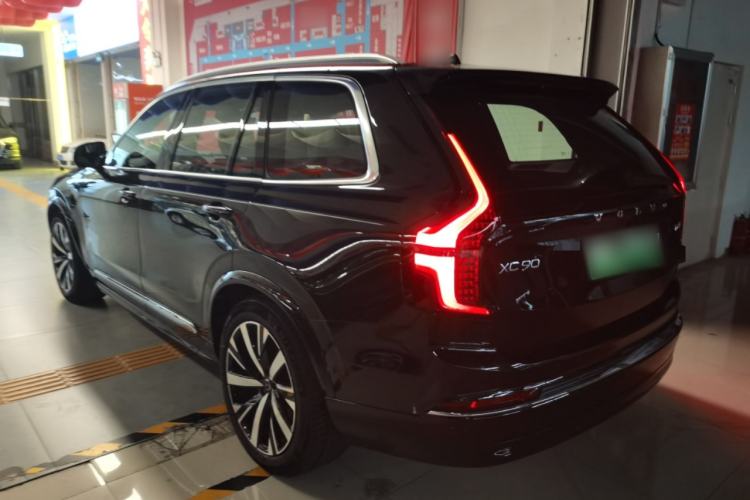 Used Volvo XC90 New Energy 2025 Facelifted T8 Luxury Flagship 7-Seater Rear Left 45 Deg