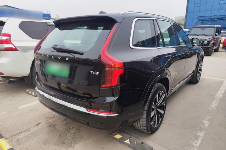 Used Volvo XC90 New Energy 2025 Facelifted T8 Luxury Flagship 7-Seater Rear Right 45 Deg