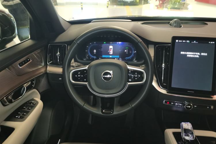 Used Volvo XC90 New Energy 2025 Facelifted T8 Luxury Flagship 7-Seater Steering Wheel