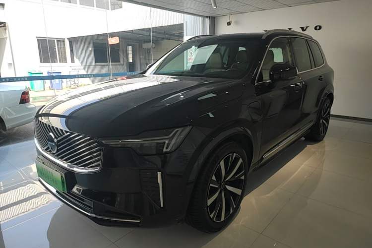 Volvo XC90 New Energy 2025 Facelifted T8 Luxury Flagship 7-Seater