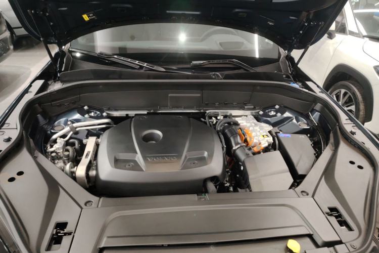 Used Volvo XC90 New Energy 2025 T8 Luxury Prestige 7-Seater Engine Bay