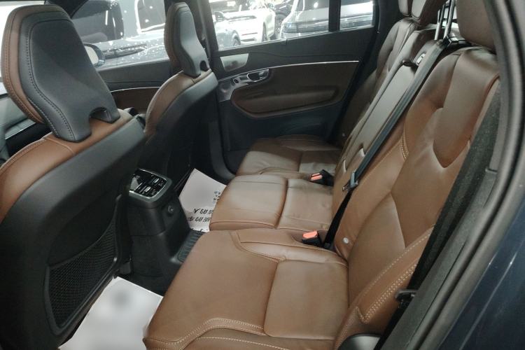 Used Volvo XC90 New Energy 2025 T8 Luxury Prestige 7-Seater Interior 4