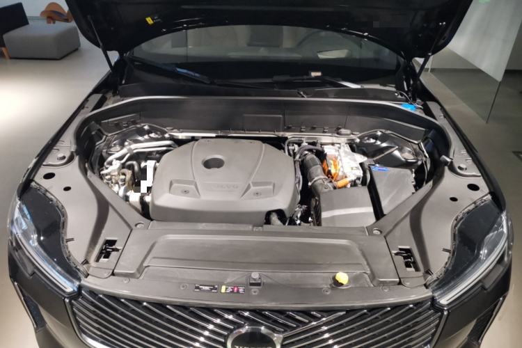 Used Volvo XC90 New Energy 2026 Model T8 Zhizun Luxury Edition 7-Seater Engine Bay