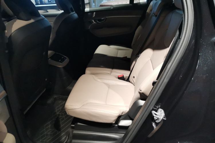 Used Volvo XC90 New Energy 2026 Model T8 Zhizun Luxury Edition 7-Seater Left Rear Seat